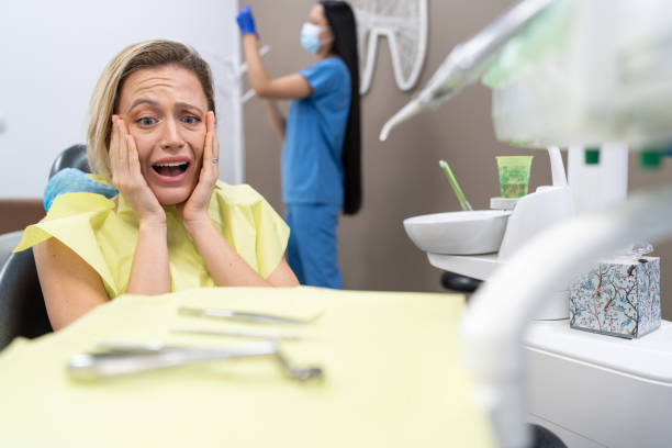 Best Cracked Tooth Emergency Dentist  in East Point, GA